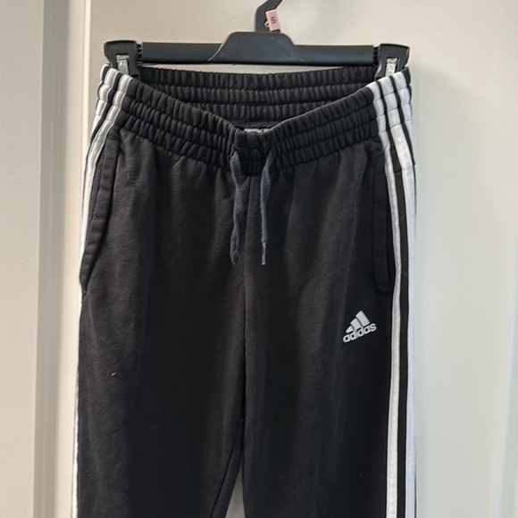 Adidas sweat pants - Picture 2 of 5